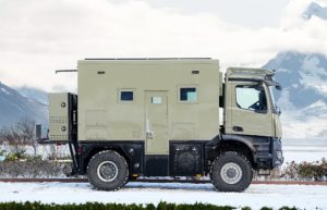 The Mercedes Arocs K5 Series Luxury Heavy-Duty RV (Flybridge Edition)